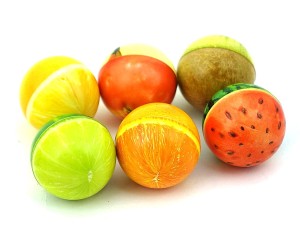 A280K - Piłeczka antystresowa owoce, średnica 6 cm