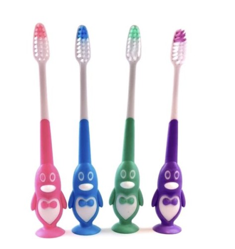 A190A01 - Szczoteczka dziecięca do zębów Pingwin -od 3 lat